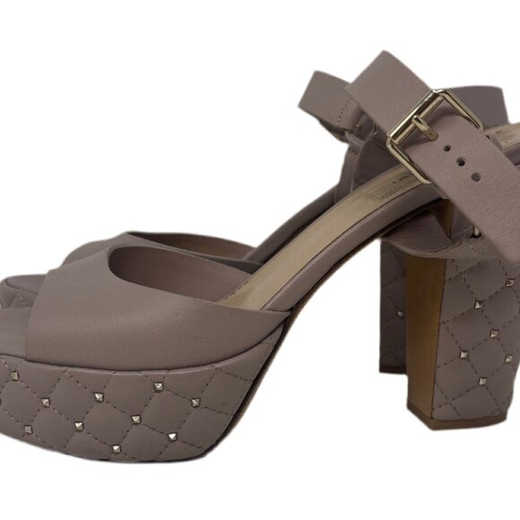 Valentino Garavani blush quilted leather Platform Heels Sz- 40 - Picture 2 of 5
